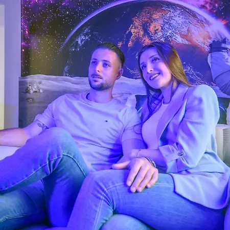 Lunar, Proche Basel, Ambiance Lune & Relax * サン・ルイ